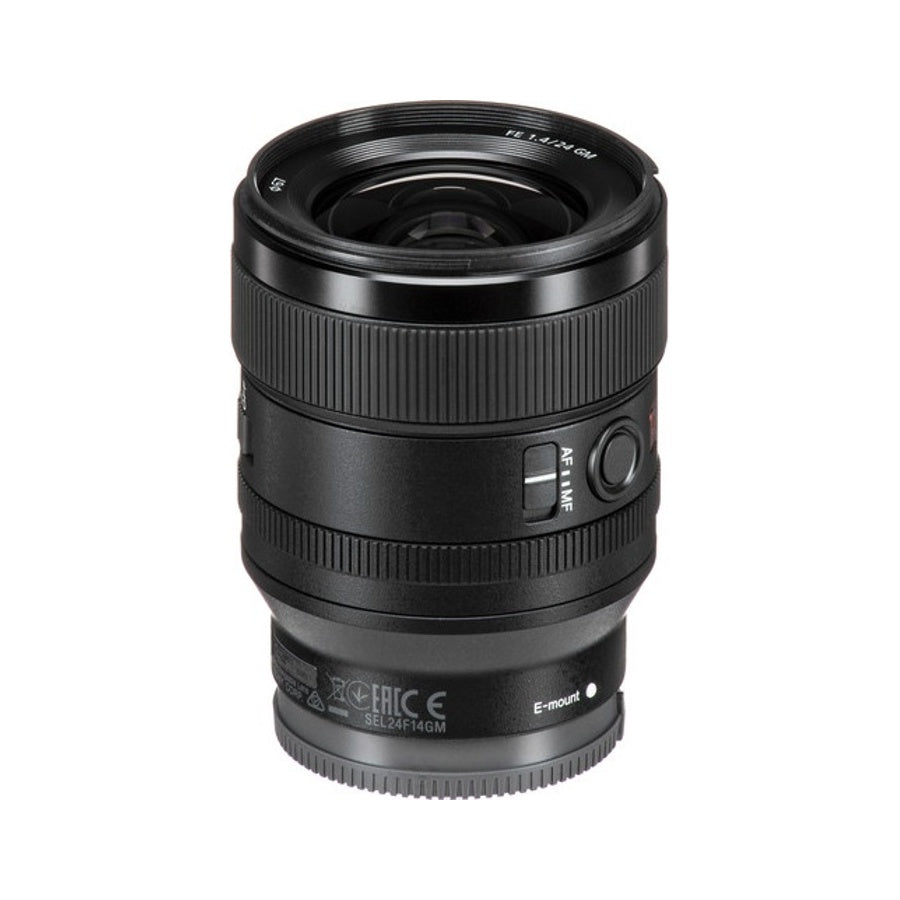 Sony FE 24mm f/1.4 GM Full frame