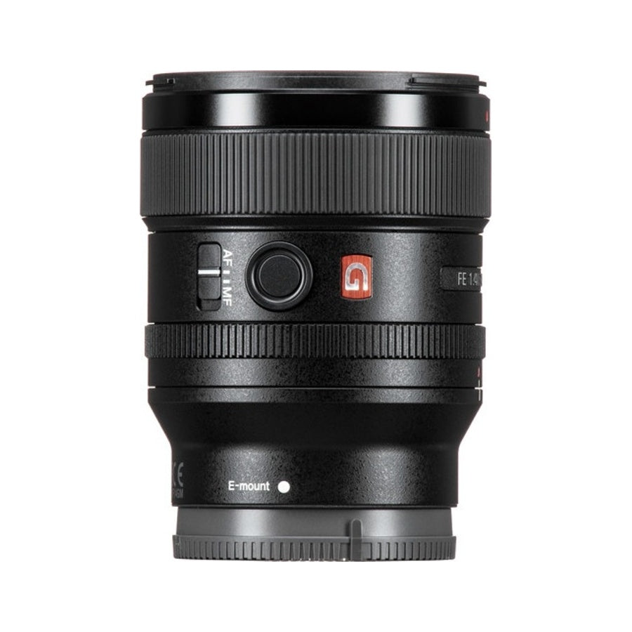 Sony FE 24mm f/1.4 GM Full frame