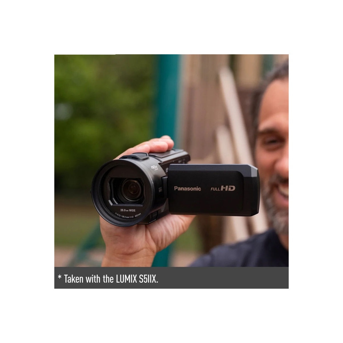 Panasonic V900 Full-HD Camcorder Handycam