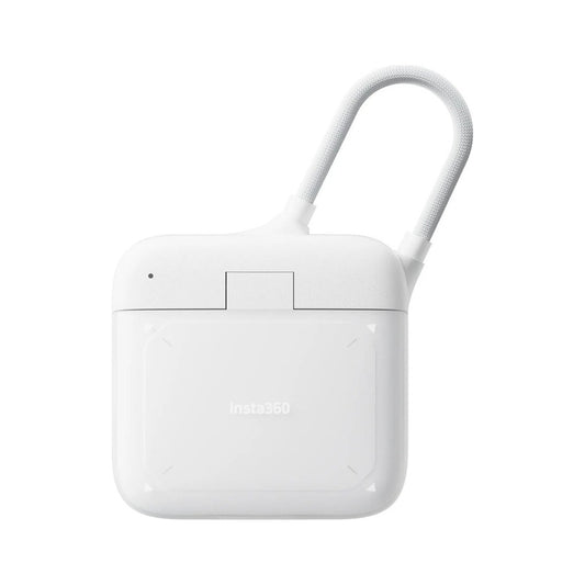 Insta360 2-in-1 Card Reader + Case with Magsafe