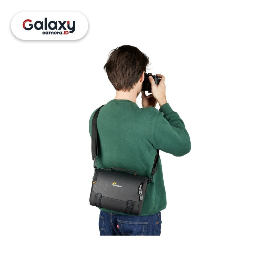 Lowepro Adventura SH 140 III Shoulder Bag Tas Kamera Lowepro Original