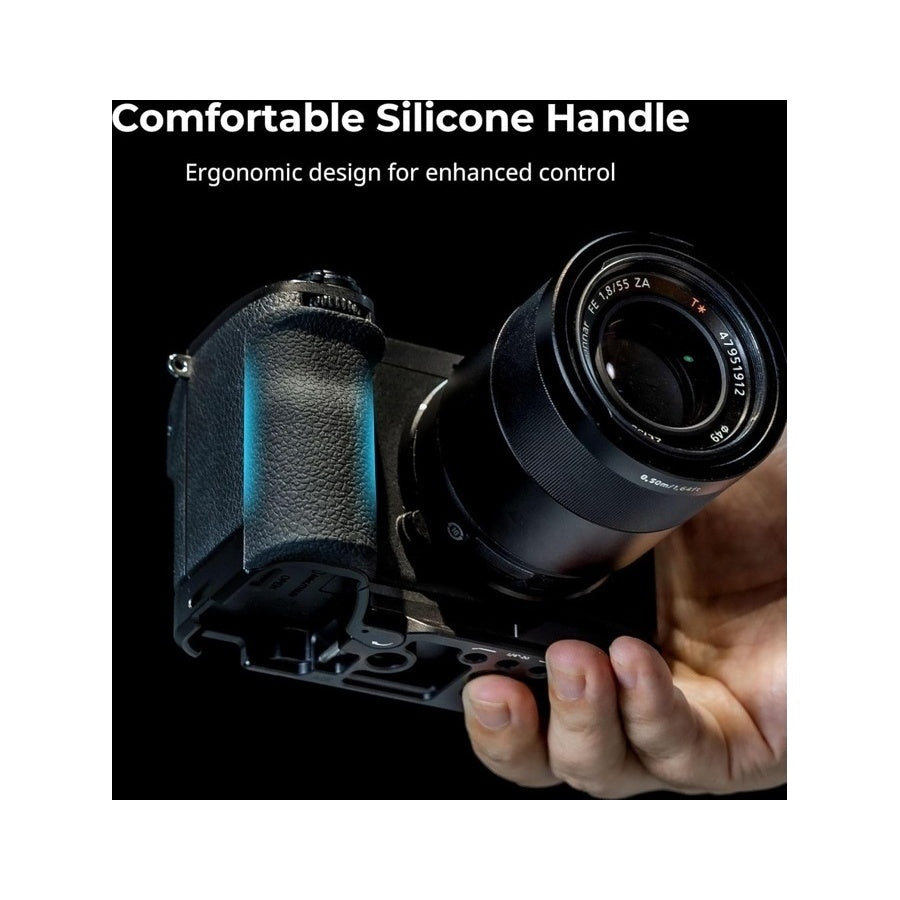 SmallRig  5061 L-Shape Mount Plate with Silicone Handle for Sony Alpha 6700